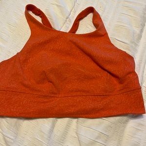 Lululemon sports bra size 14